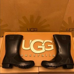 NEW KID YOUTH UGG RAANA BLACK WATERPROOF RAIN BOOT
